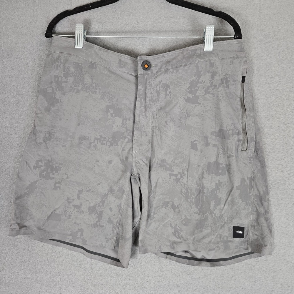 Sitka Gear Amphib Short Men's 38 7.5 Inch Inseam Woodsmoke Camo Cinch Waist